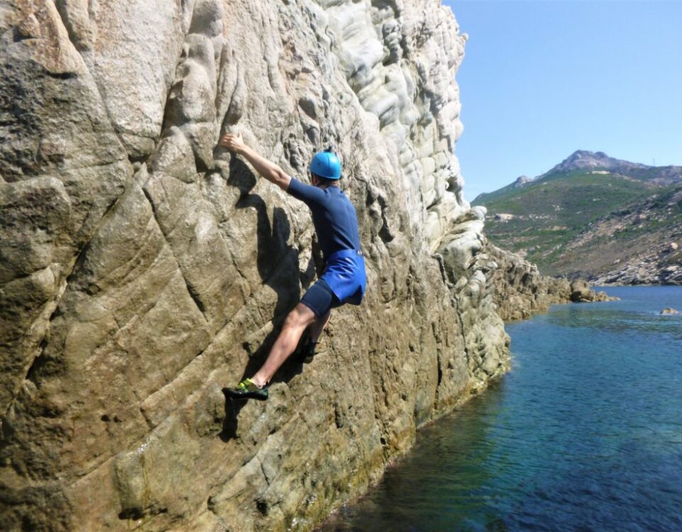 escalade bloc en mer calvi 5